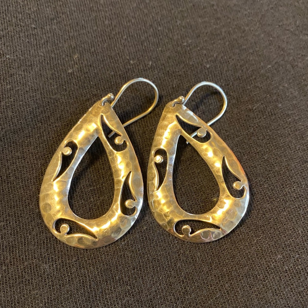 Silpada tear drop hammered earrings